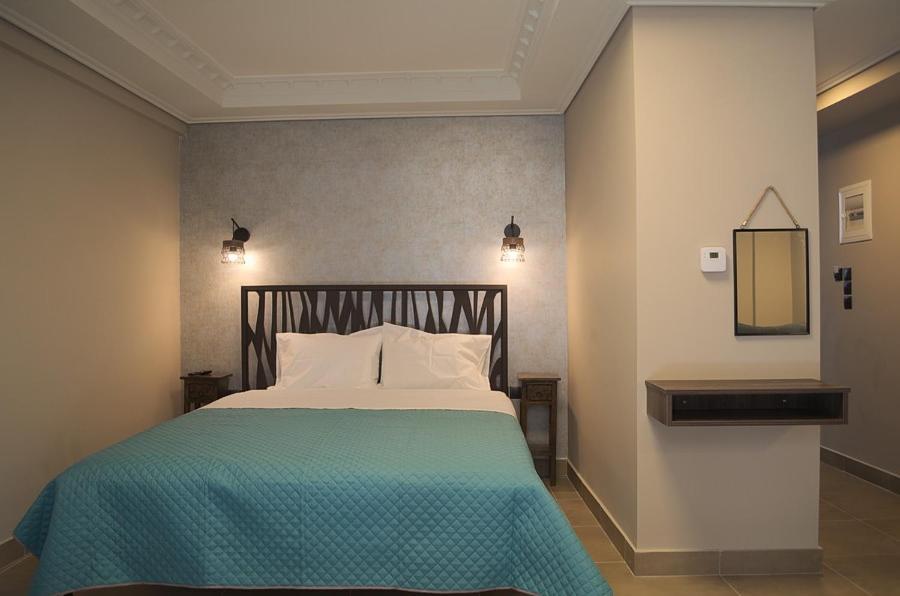 Elaea Boutique Apartments Пирей Экстерьер фото